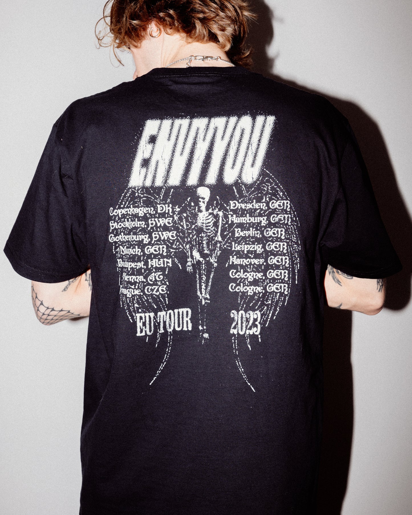 VINTAGE TOUR TEE